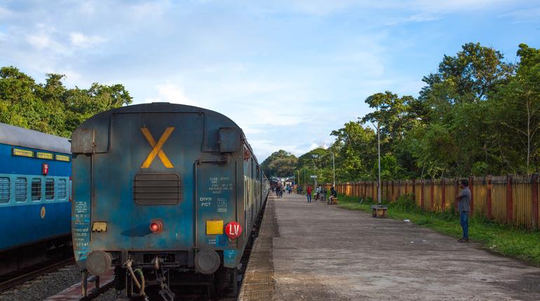 Why is there a cross sign at the end of the all trains? know the mystery behind it