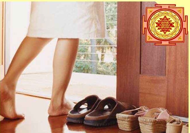 According to the Vastu avoid to go with footwear in these part of the home