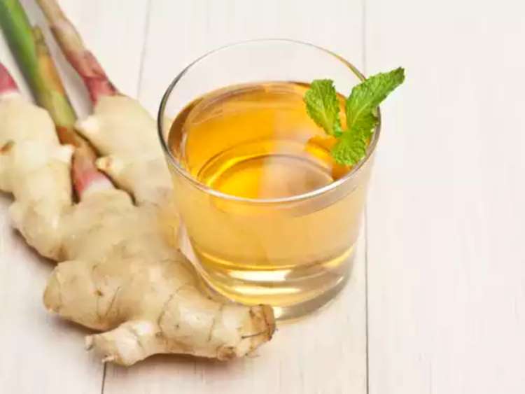 Drink ginger water daily for glowing skin, to know the recipe