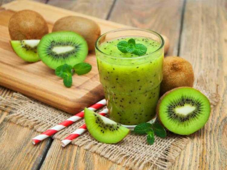 Kiwi juice is great for boosting your immunity