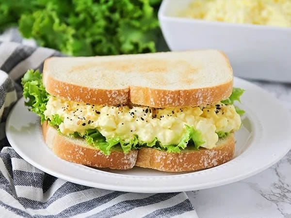 Eat egg sandwich in your breakfast, note these easy steps