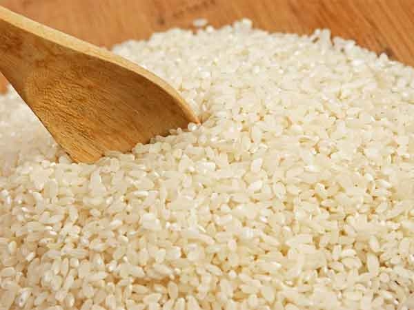 Raw rice causes food poisoning, change this habit