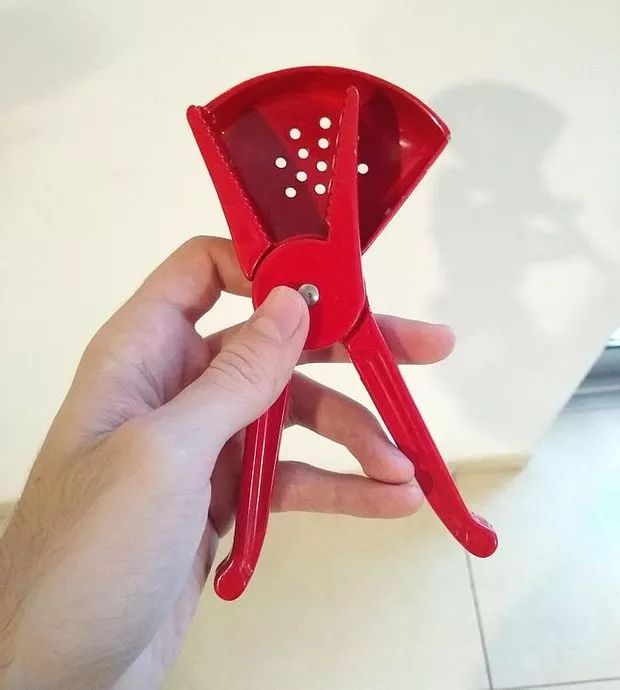 lemon slicer