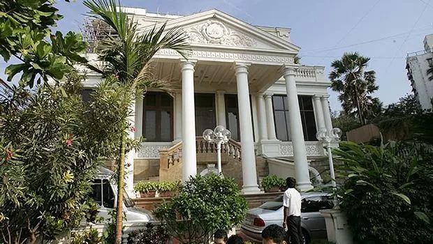 mannat sharuhkhaan house