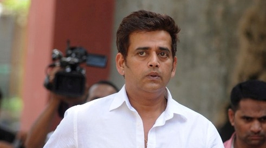 ravikishan become a politician