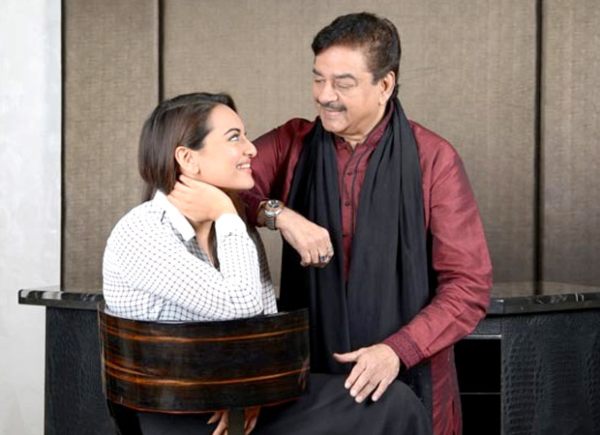 sonakshi with her father