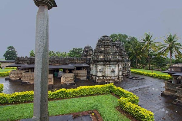 Tripurantaka Temple, Karnataka